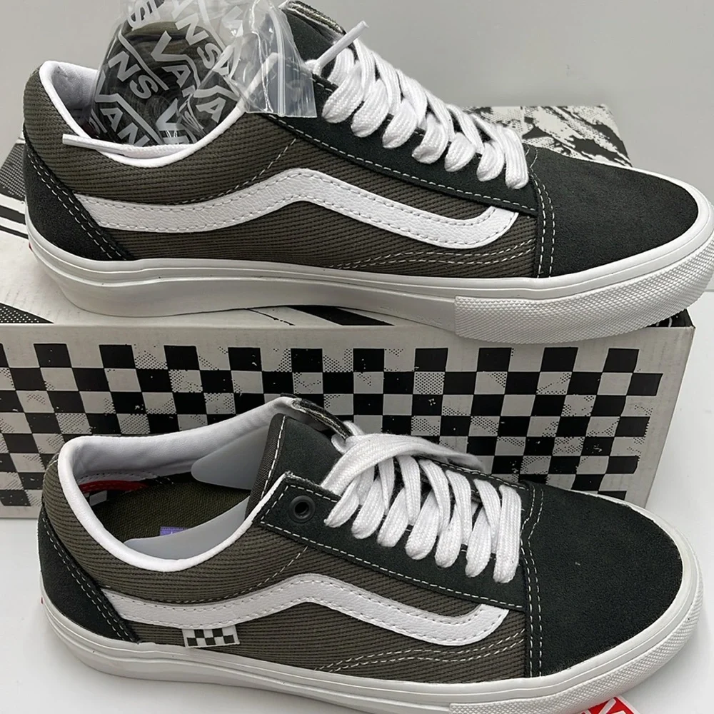 Vans WMNS Skate Old Skool
Twill Grape Leaf
VN0A5FCB50K
SNEAKERS - Picture 2 of 16